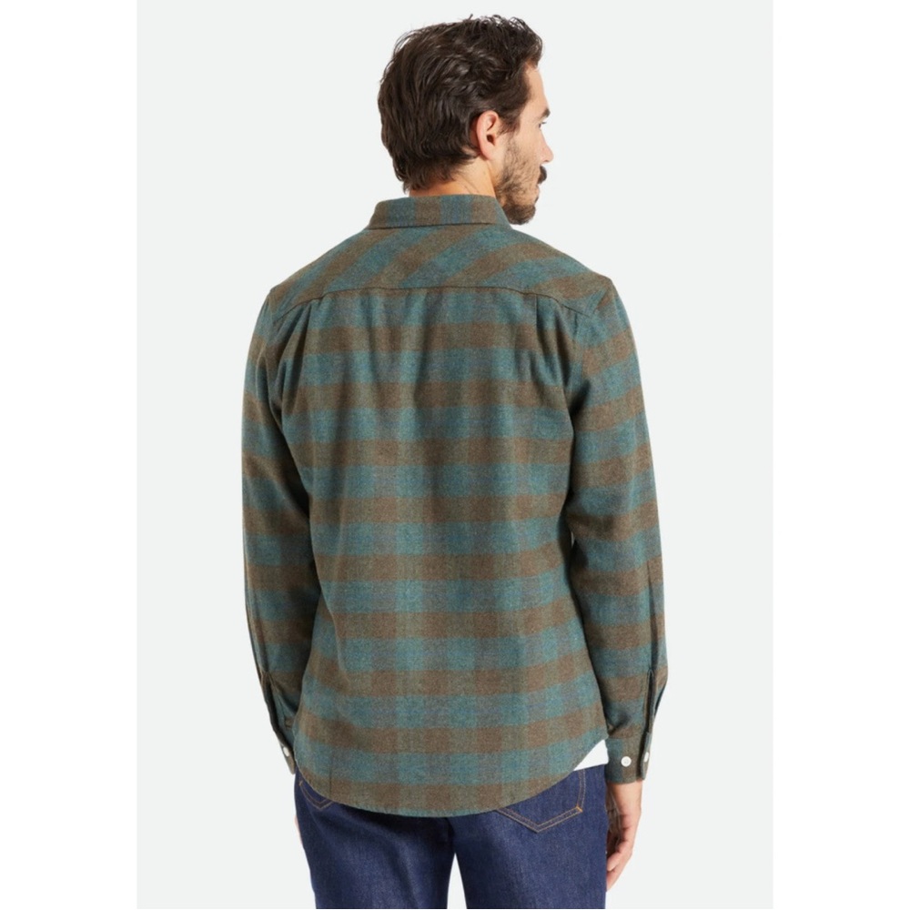 BRIXTON Men's Bowery Long Sleeve Rugged Classic Flannel in Ocean Plaid - Picture 3 of 13